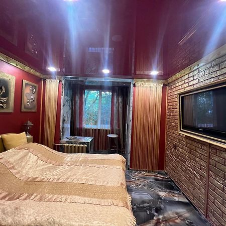 Afganskii Park Apartment キシナウ エクステリア 写真