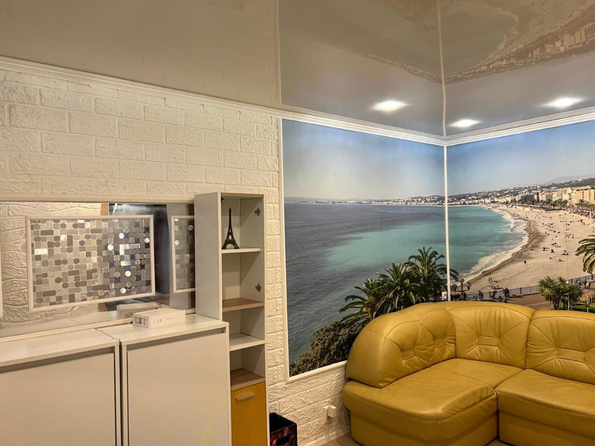 Afganskii Park Apartment キシナウ エクステリア 写真