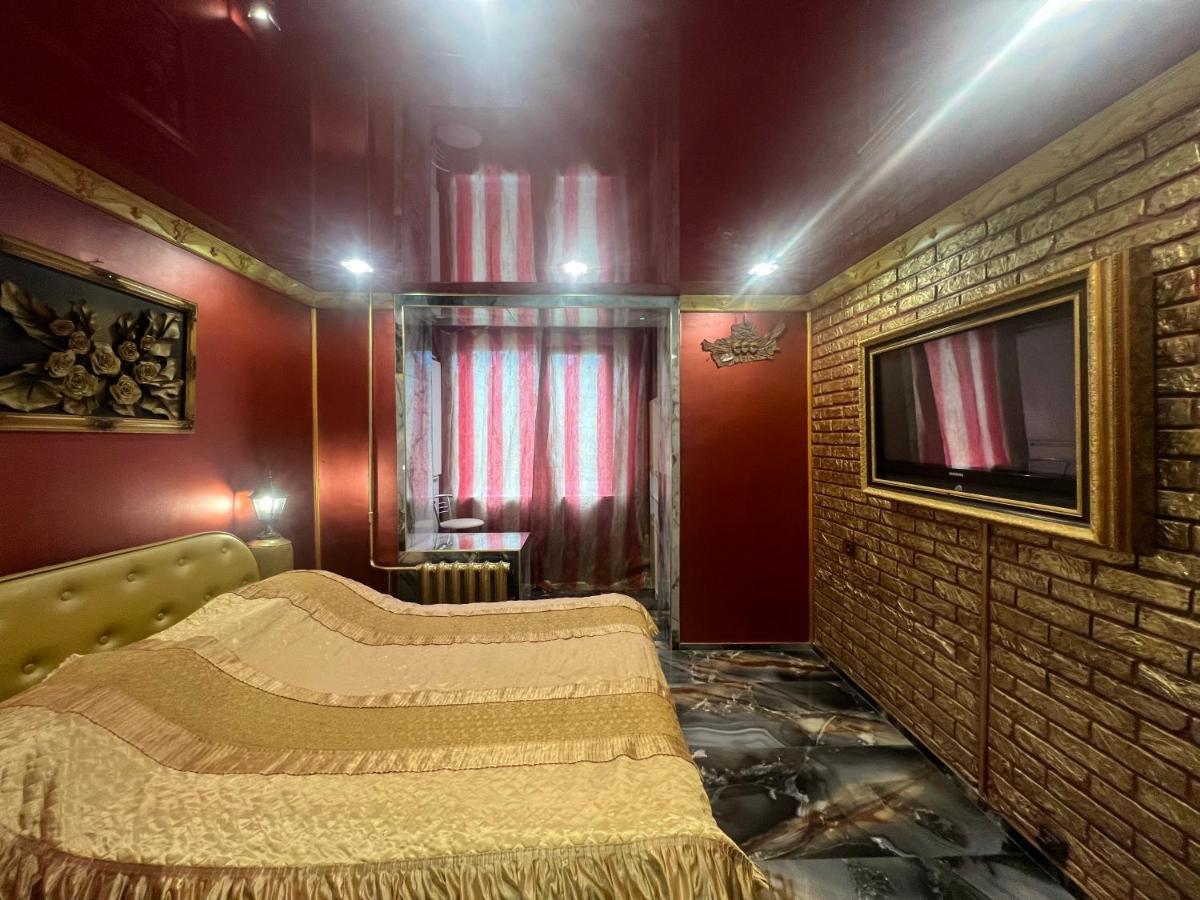 Afganskii Park Apartment キシナウ エクステリア 写真