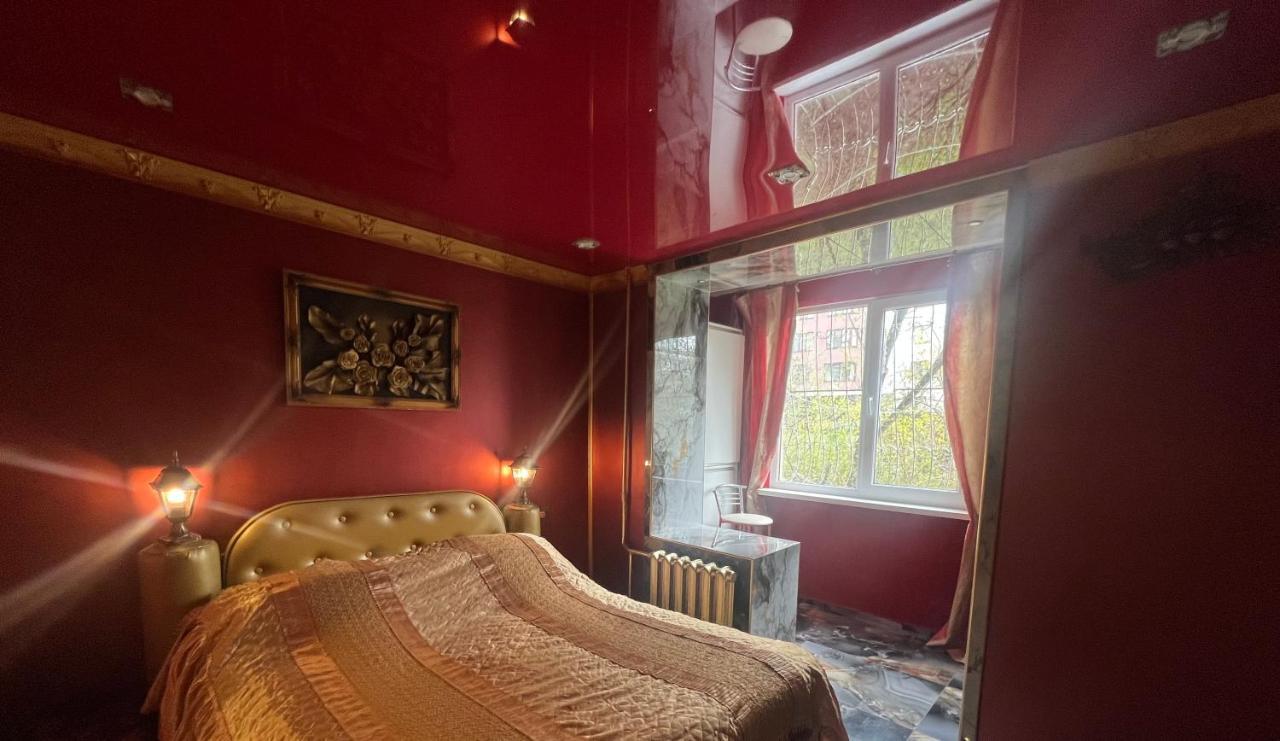 Afganskii Park Apartment キシナウ エクステリア 写真