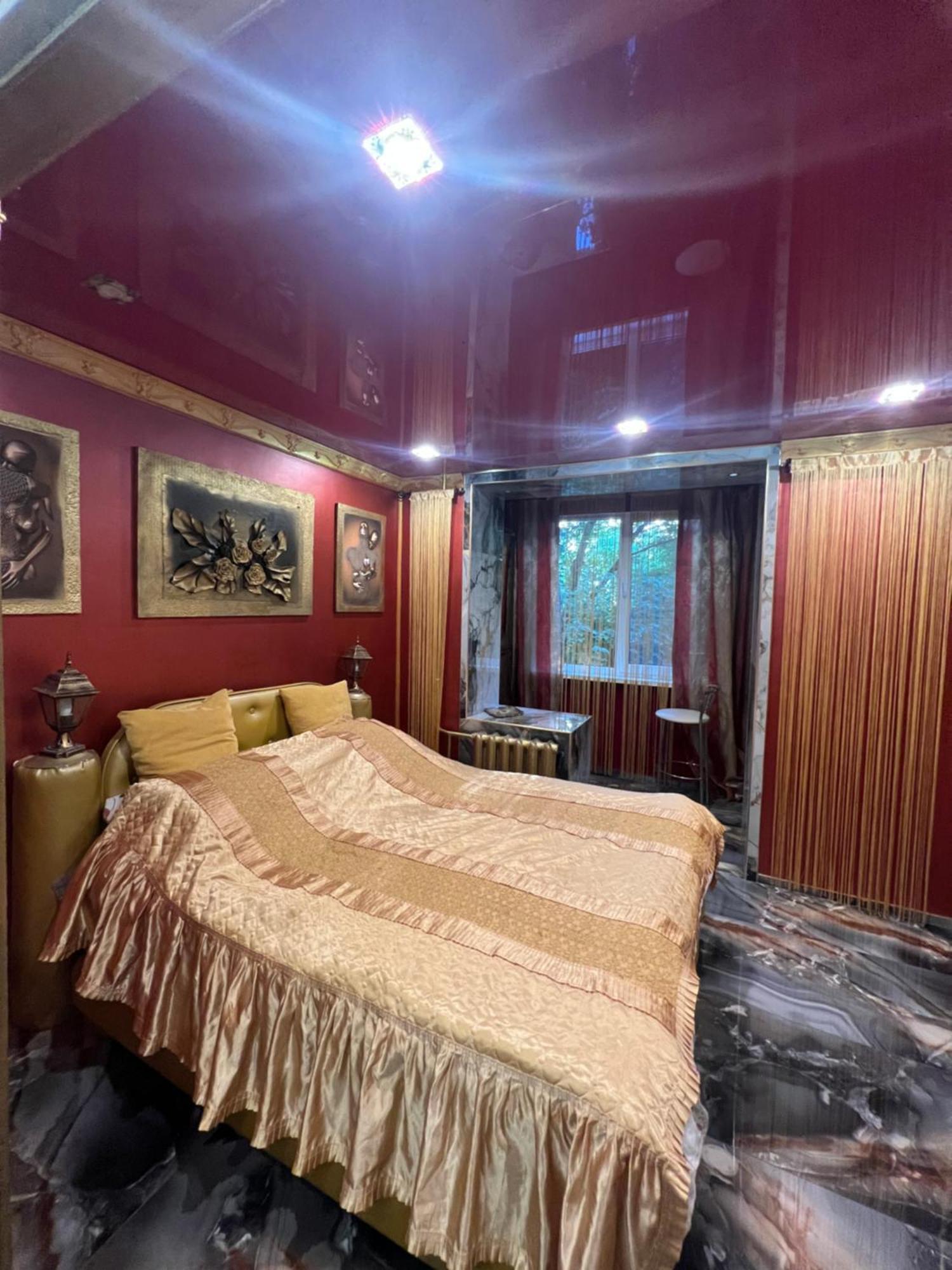 Afganskii Park Apartment キシナウ エクステリア 写真